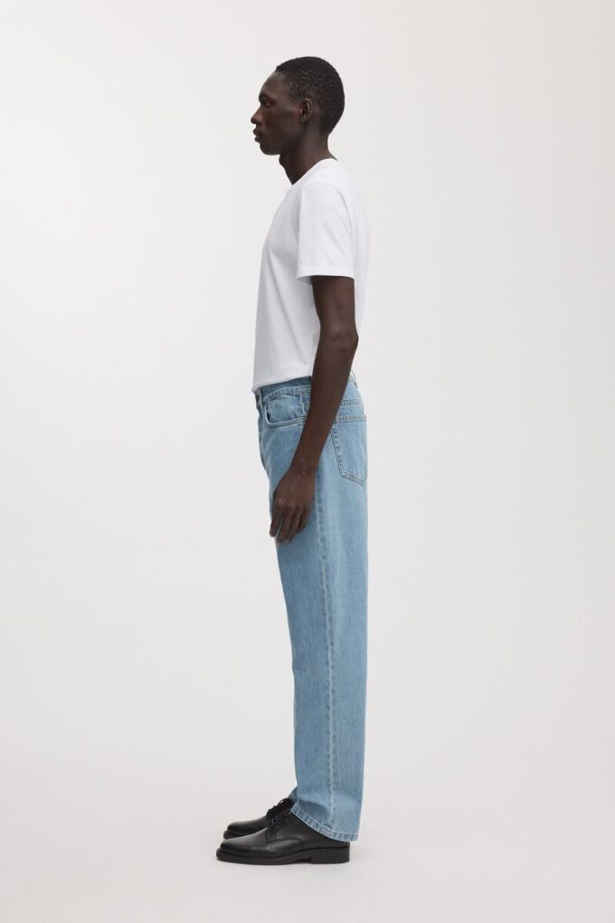 De lösa jeansen De lösa jeansen