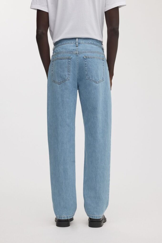 De lösa jeansen De lösa jeansen