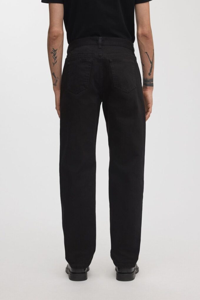 De lösa jeansen De lösa jeansen