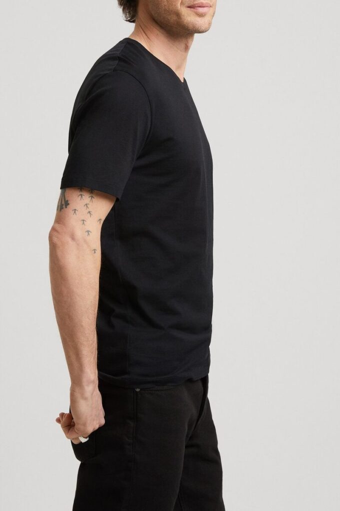 Den lätta T-shirten – Arkiv Den lätta T-shirten – Arkiv