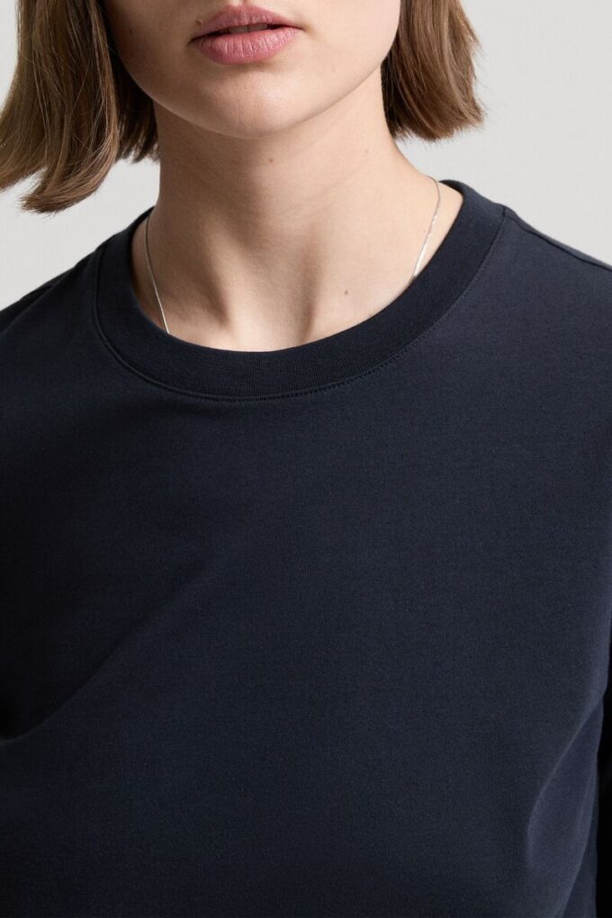 Långärmad T-shirt – Arkiv Långärmad T-shirt – Arkiv