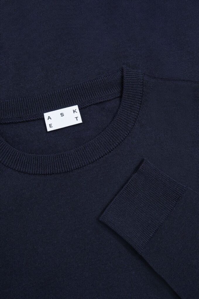 Merino-tröja med rund hals – Arkiv Merino-tröja med rund hals – Arkiv