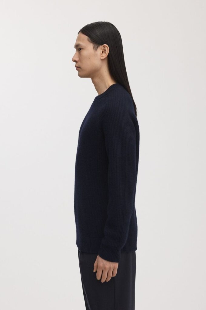 The Heavy Wool Sweater The Heavy Wool Sweater