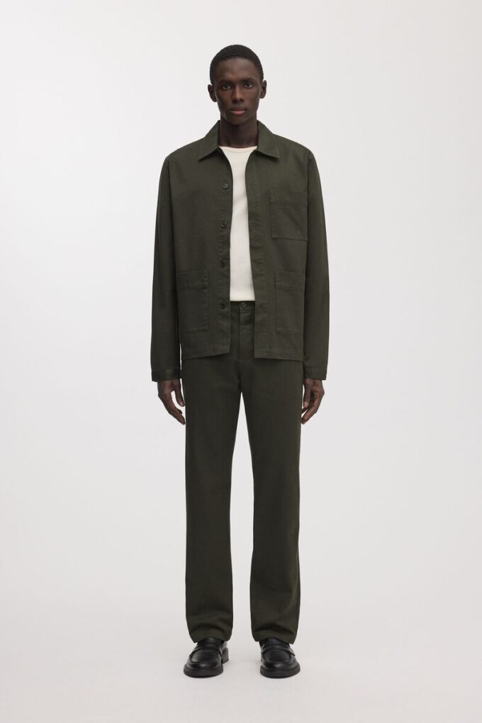 The Loose Twill Chino The Loose Twill Chino