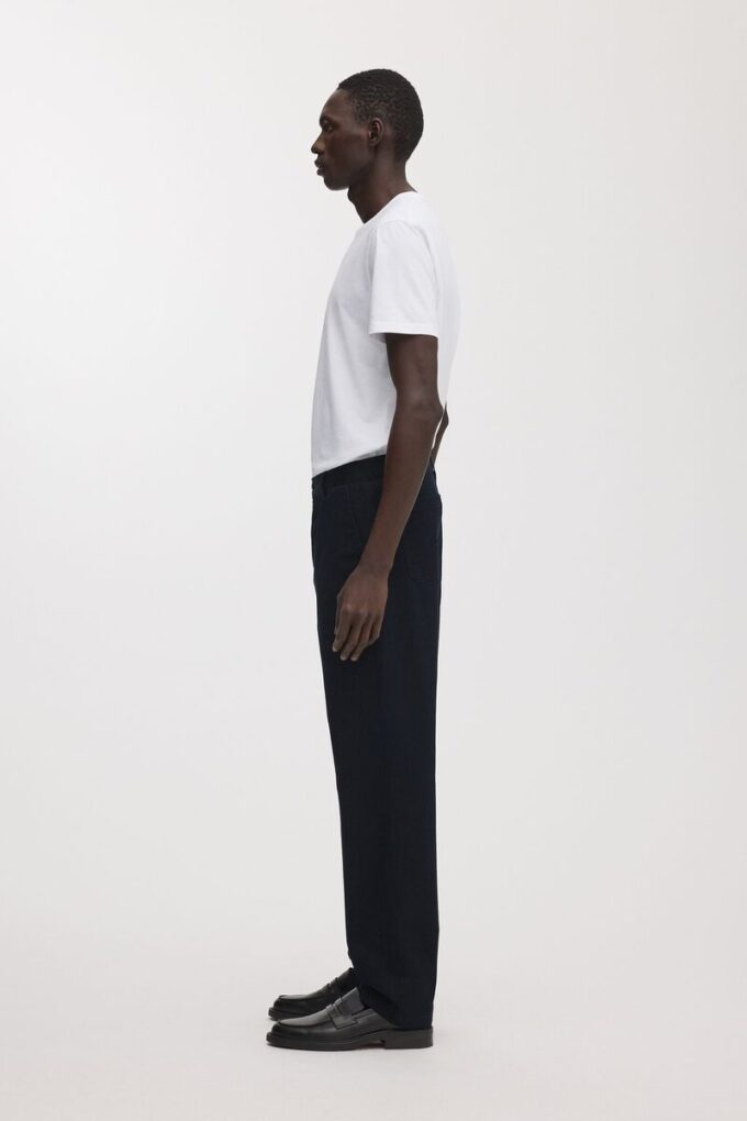 The Loose Twill Chino The Loose Twill Chino