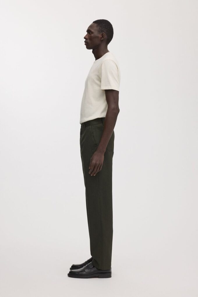 The Loose Twill Chino The Loose Twill Chino