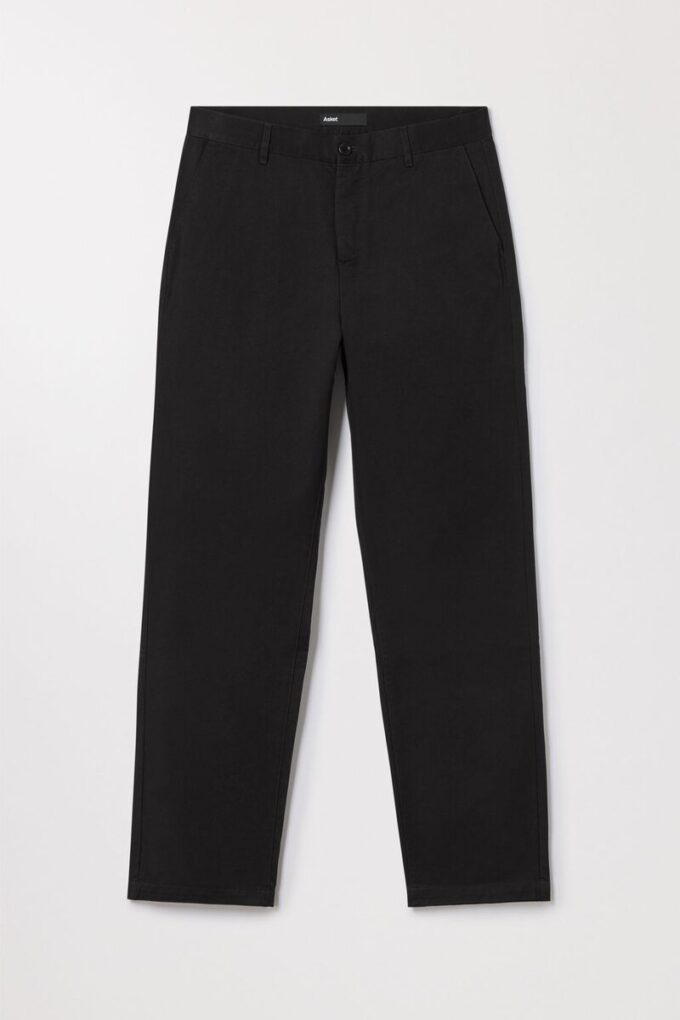 The Loose Twill Chino The Loose Twill Chino