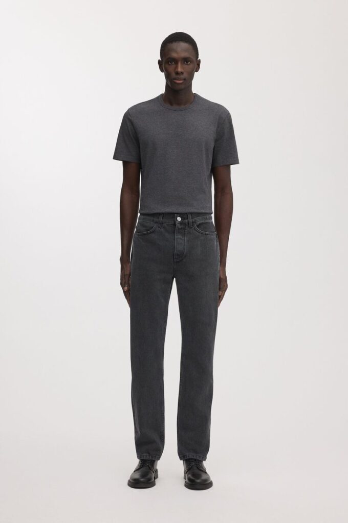 The Regular Jeans The Regular Jeans