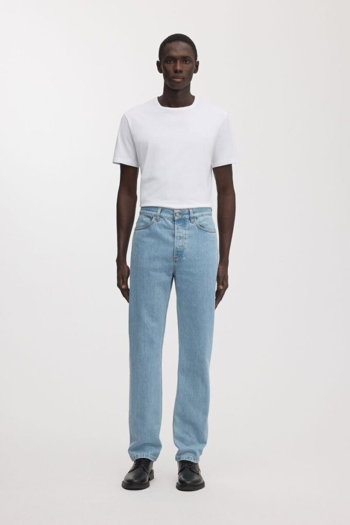 The Regular Jeans The Regular Jeans