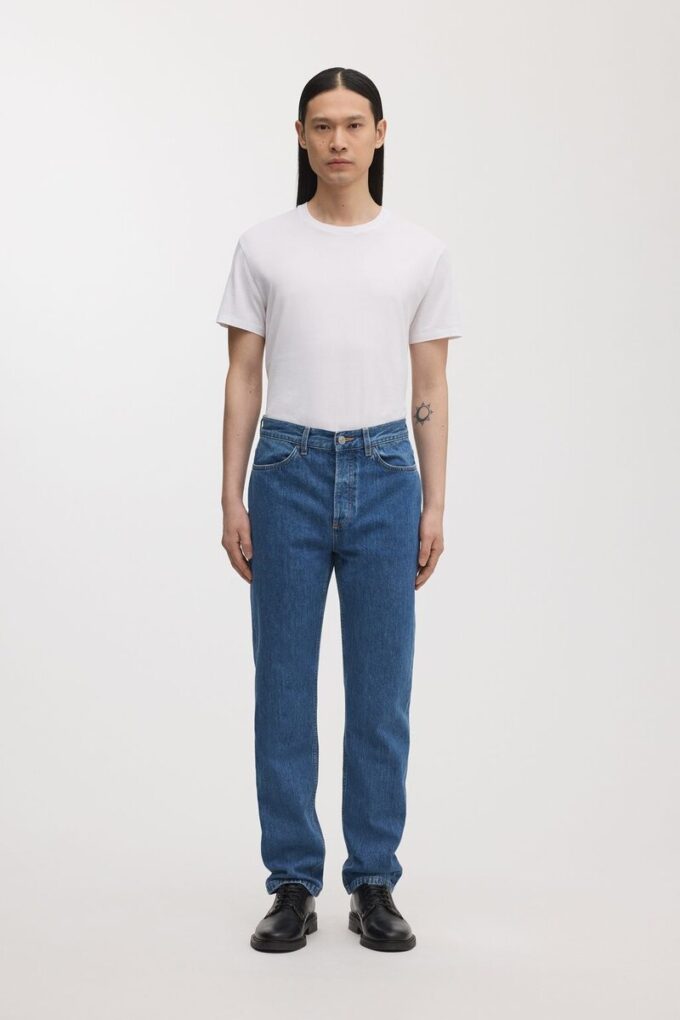 The Regular Jeans The Regular Jeans