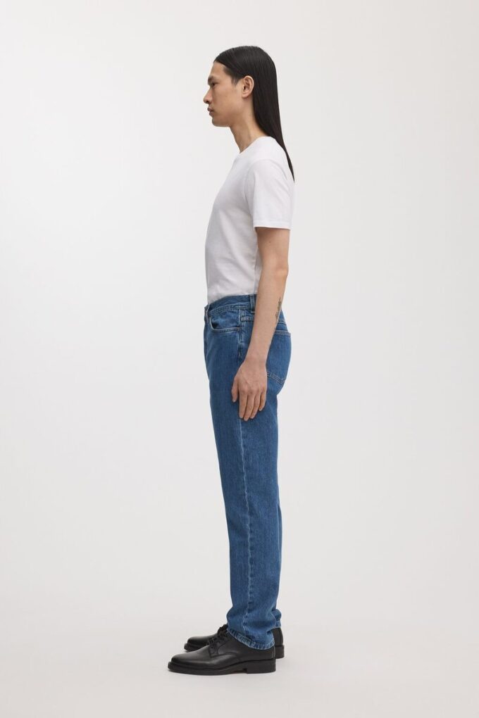 The Regular Jeans The Regular Jeans