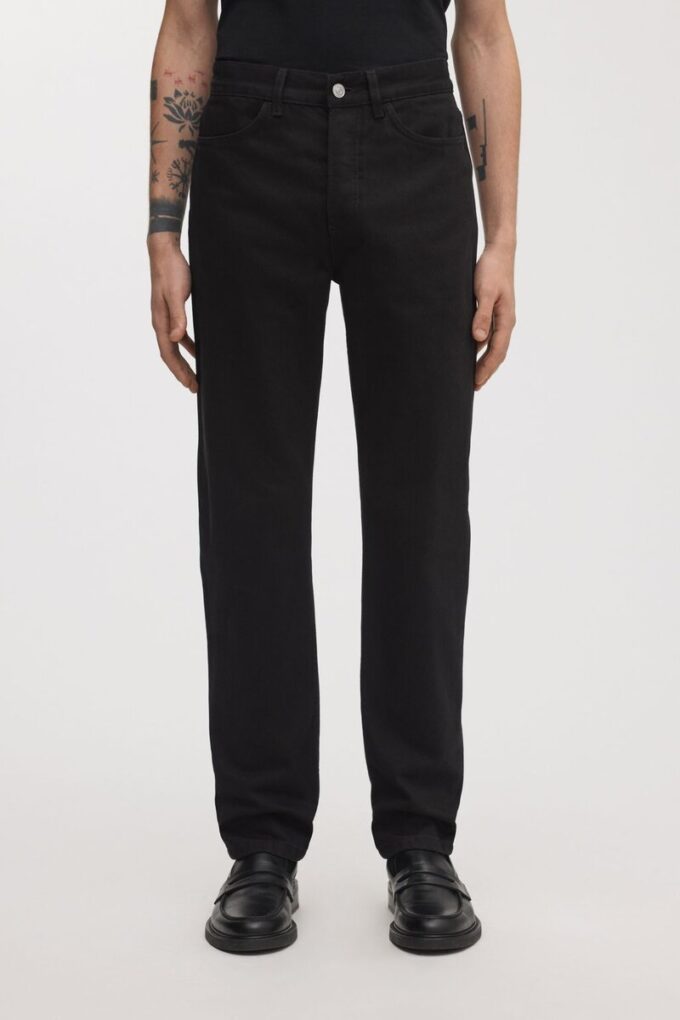 The Regular Jeans The Regular Jeans