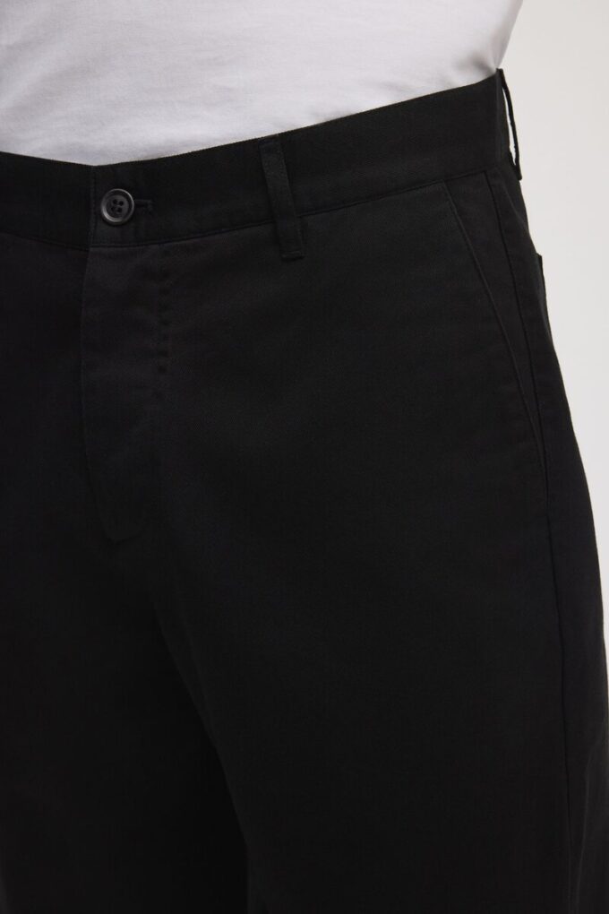 The Regular Twill Chino